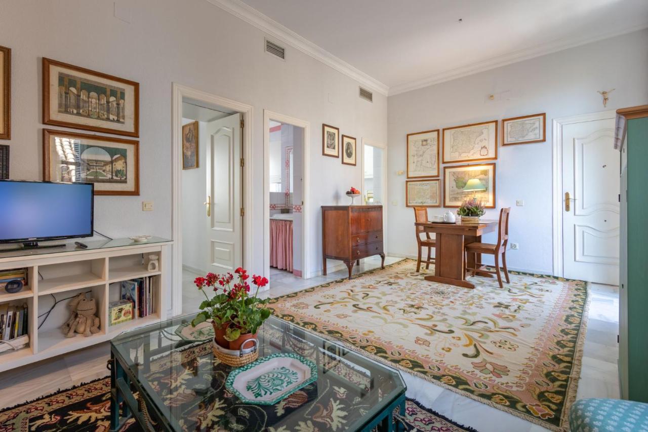 Holiday Apartment, 2 Pax, Historical Center Seville Exterior photo